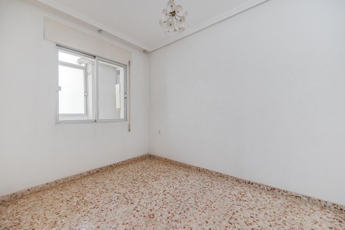 Image No.7-4 Bed Apartment for sale