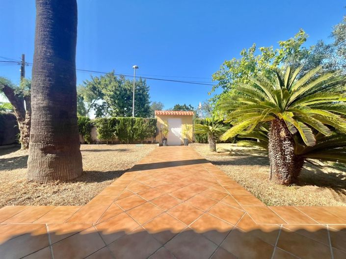Image No.2-Villa de 3 chambres à vendre à Torrevieja