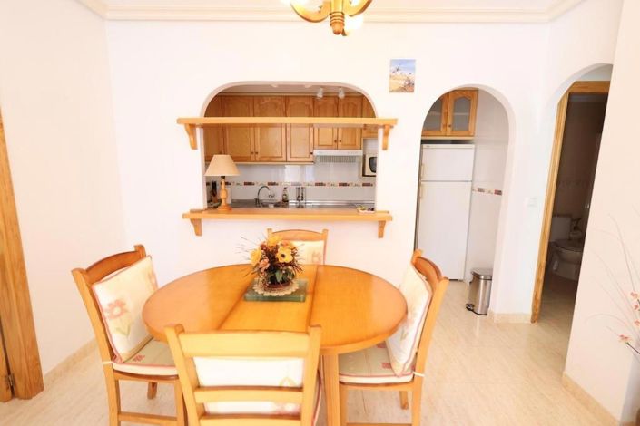 Image No.8-2 Bed Bungalow for sale