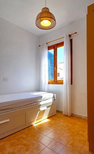 Image No.14-2 Bed House for sale