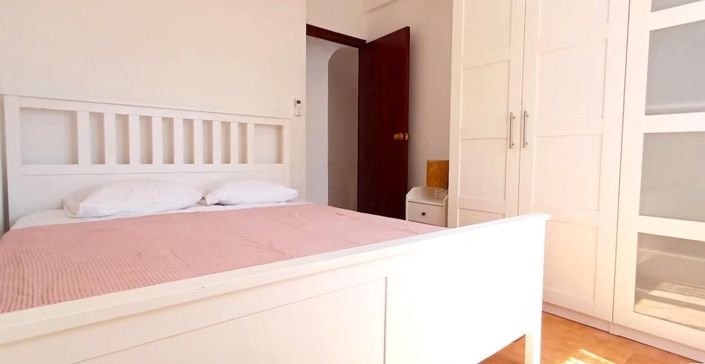 Image No.28-2 Bed House for sale