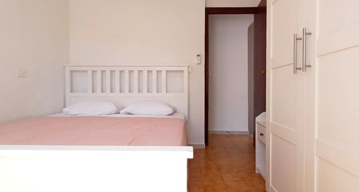 Image No.29-2 Bed House for sale