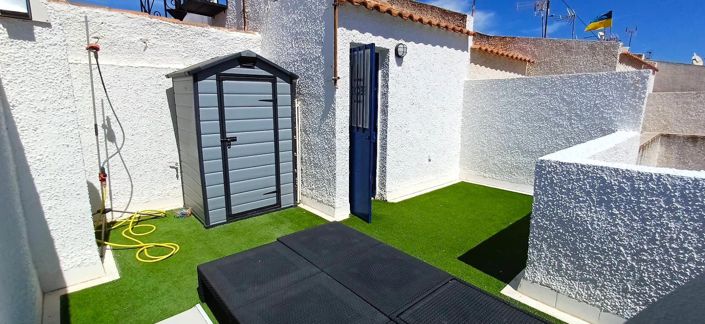 Image No.34-2 Bed House for sale