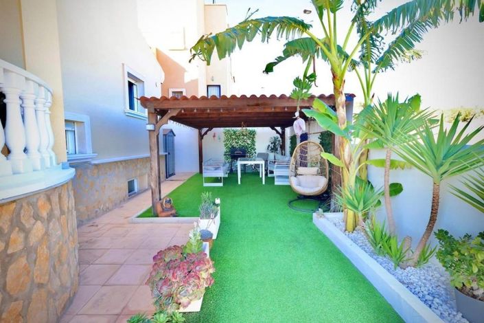 Image No.20-4 Bed Villa for sale