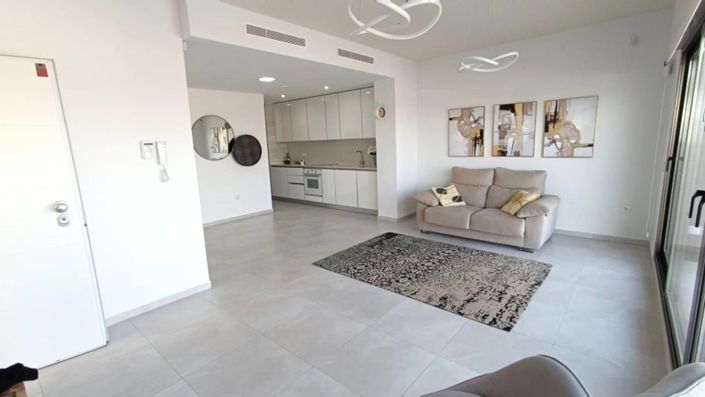 Image No.29-3 Bed Villa for sale
