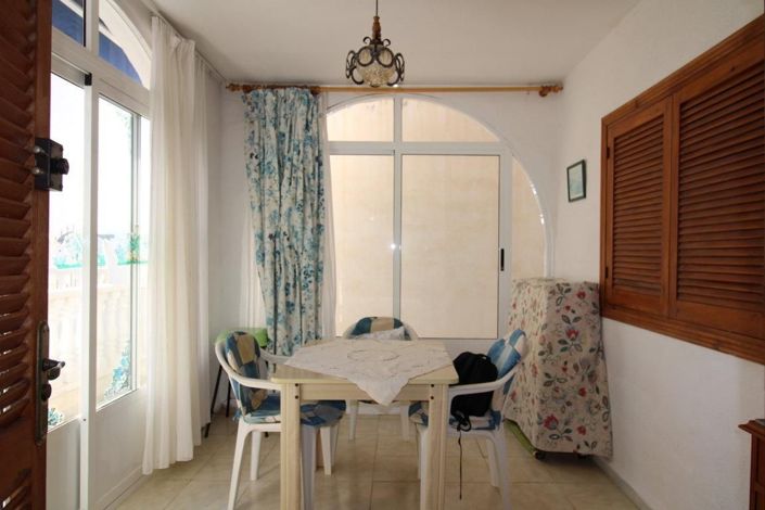 Image No.13-3 Bed House for sale