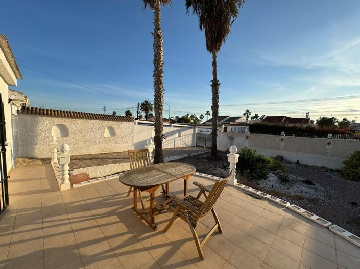 Image No.10-Villa de 2 chambres à vendre à Torrevieja