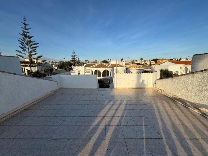 Image No.18-Villa de 2 chambres à vendre à Torrevieja