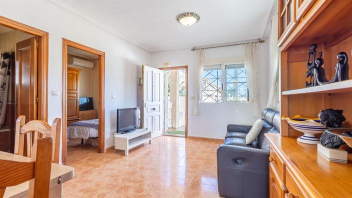 Image No.6-Villa de 2 chambres à vendre à Torrevieja