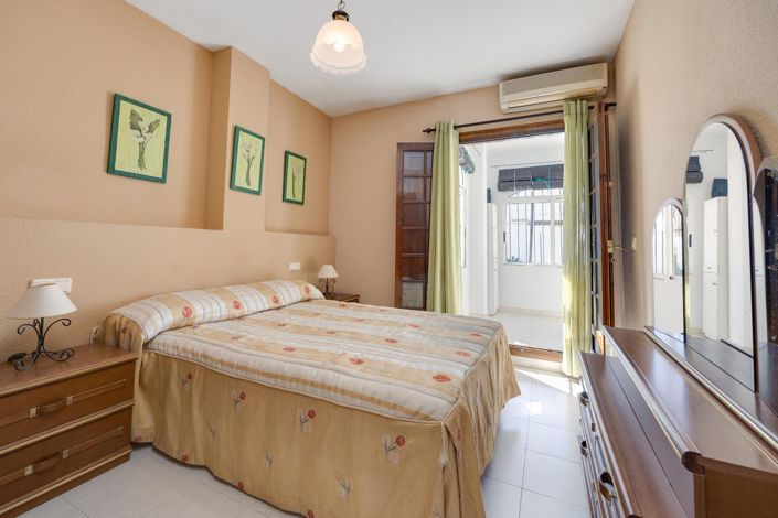 Image No.25-Appartement de 2 chambres à vendre à Torrevieja