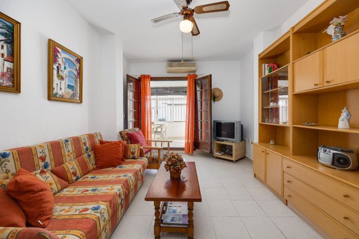 Image No.6-Appartement de 2 chambres à vendre à Torrevieja