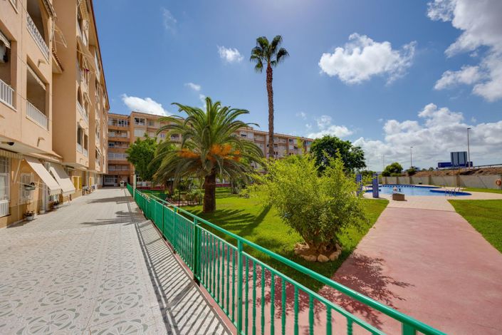 Image No.32-Penthouse de 2 chambres à vendre à Torrevieja