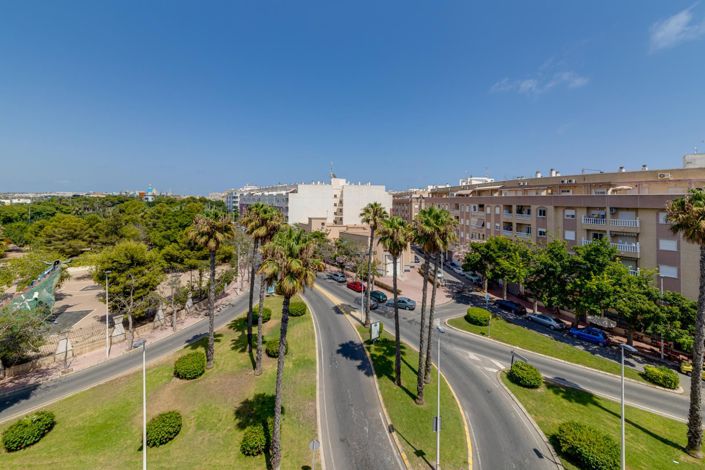 Image No.39-Penthouse de 2 chambres à vendre à Torrevieja