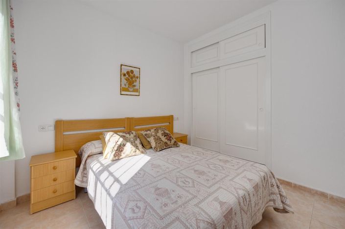 Image No.16-2 Bed Bungalow for sale