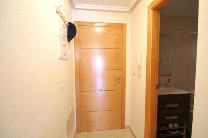 Image No.20-2 Bed Apartment for sale