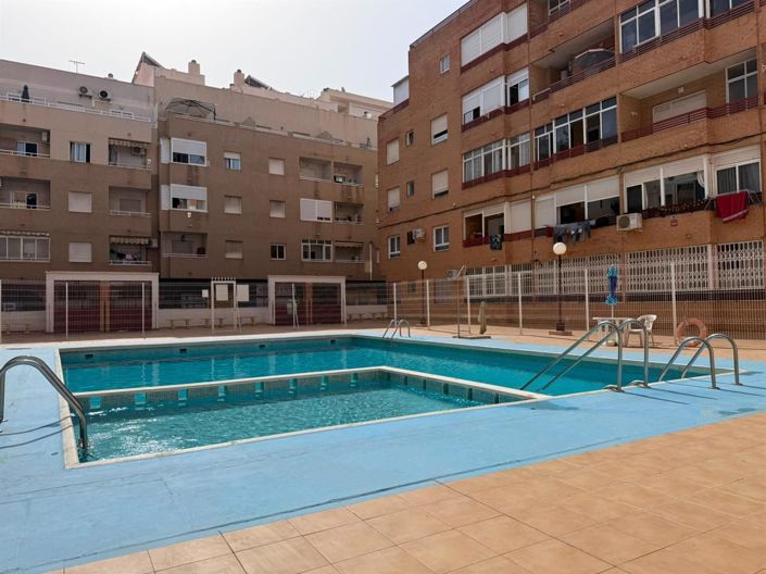 Image No.28-2 Bed Apartment for sale
