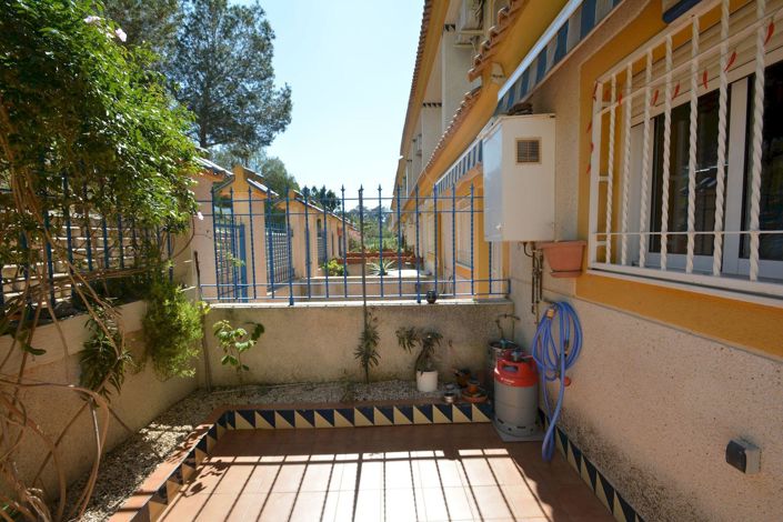 Image No.21-2 Bed Townhouse for sale