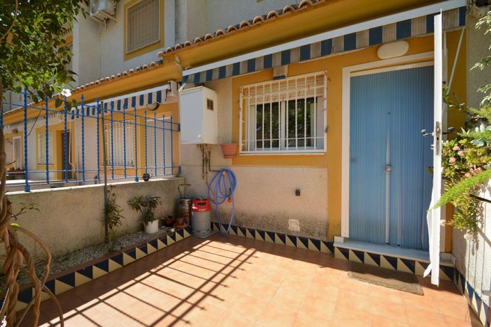 Image No.23-2 Bed Townhouse for sale