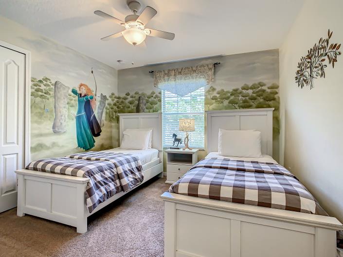 Image No.3-5 Bed Townhouse for sale