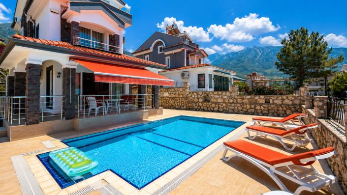 Image No.4-5 Bed Villa for sale