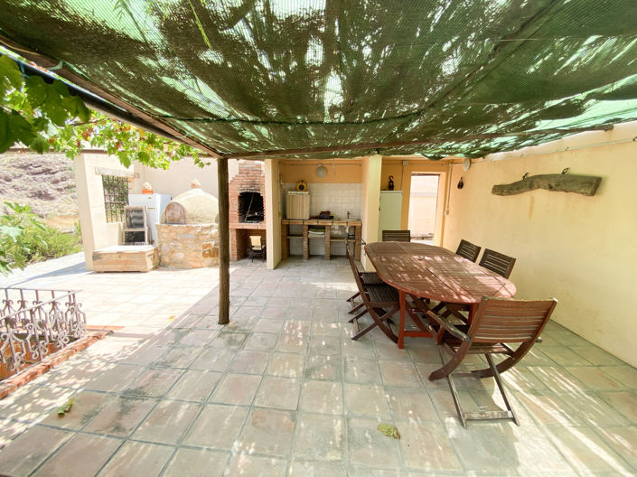 Image No.29-Propriété de 4 chambres à vendre