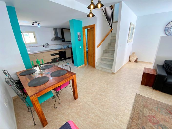 Image No.6-3 Bed Duplex for sale