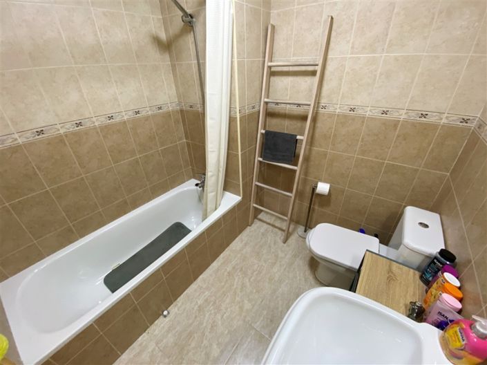 Image No.21-3 Bed Duplex for sale