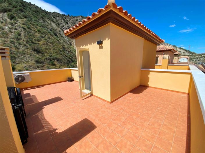 Image No.33-3 Bed Duplex for sale