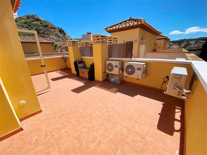 Image No.38-3 Bed Duplex for sale