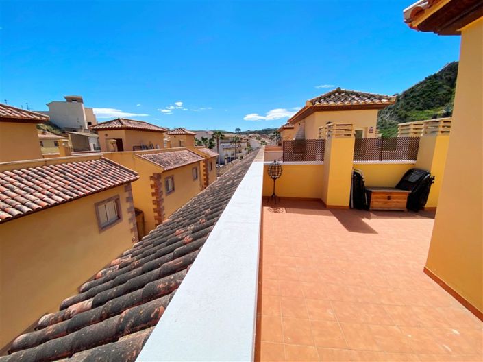 Image No.39-3 Bed Duplex for sale