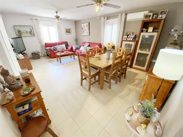 Image No.11-4 Bed Property for sale