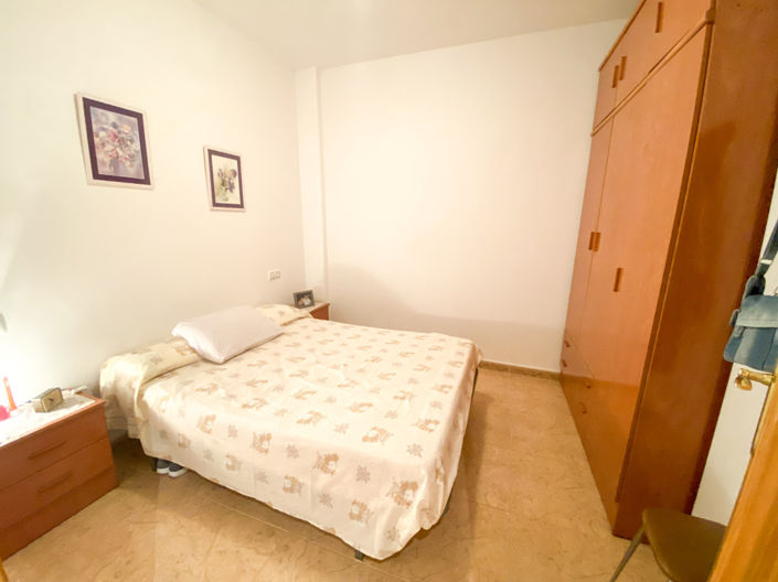 Image No.16-4 Bed Property for sale