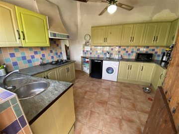 vh2817-country-house-for-sale-in-huercal-over