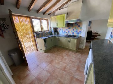 vh2817-country-house-for-sale-in-huercal-over