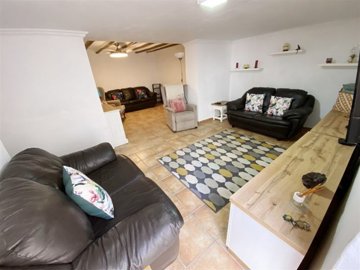 vh2817-country-house-for-sale-in-huercal-over