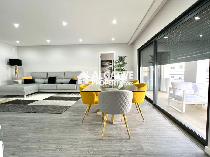 Image No.3-3 Bed Apartment for sale