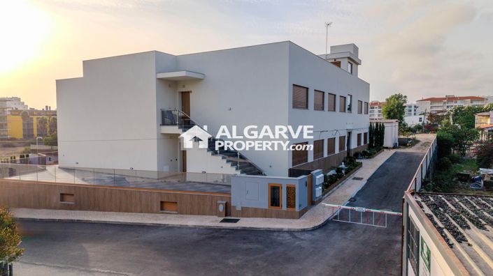Image No.25-2 Bed Apartment for sale