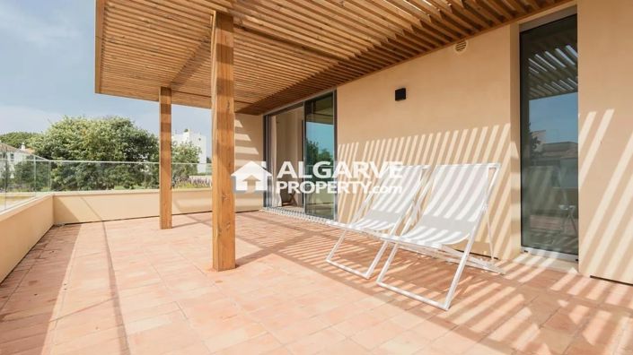 Image No.17-2 Bed Apartment for sale