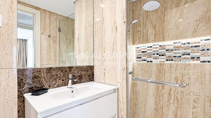 Image No.31-2 Bed Apartment for sale