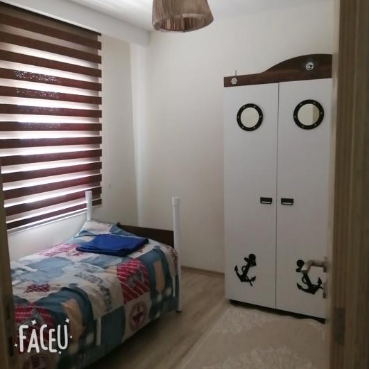 Image No.20-4 Bed House for sale