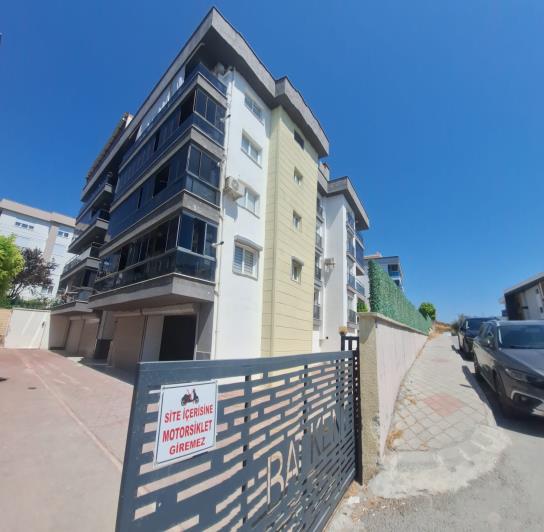 Image No.3-3 Bed Apartment for sale