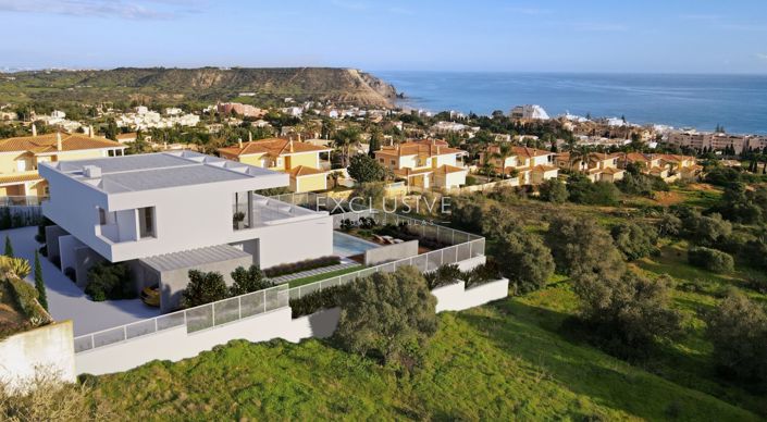 Image No.19-3 Bed Villa for sale