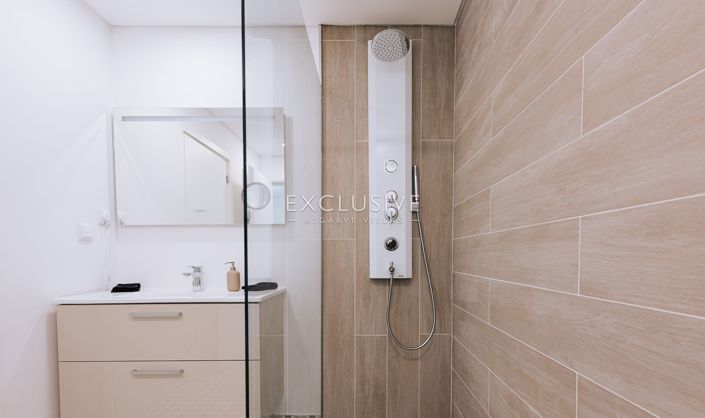 Image No.18-2 Bed Apartment for sale