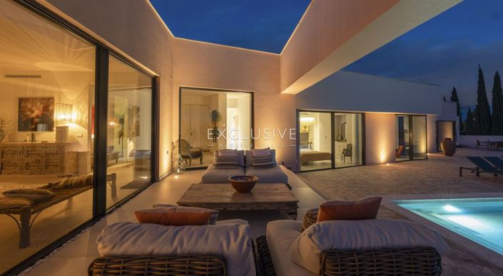 Image No.40-4 Bed Villa for sale
