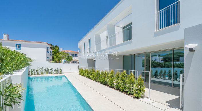 Brand-New 2+1 Bedroom Terraced Villa with Private Roof Terrace for Sale in Lagos, Algarve