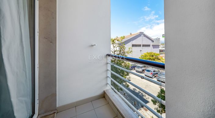 Image No.27-2 Bed Apartment for sale