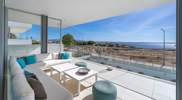 Image No.2-3 Bed Villa for sale