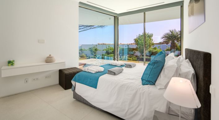 Image No.14-6 Bed Villa for sale