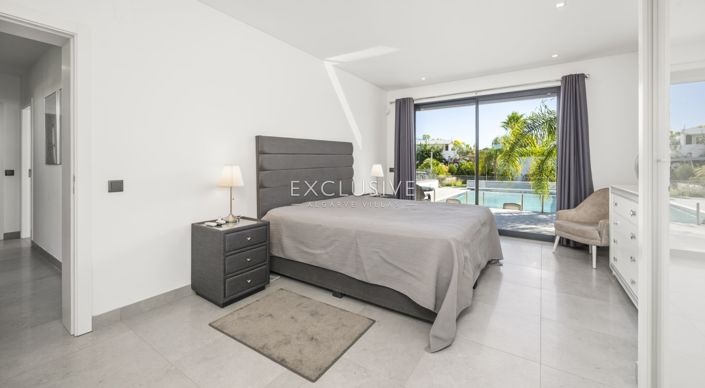 Image No.16-4 Bed Villa for sale