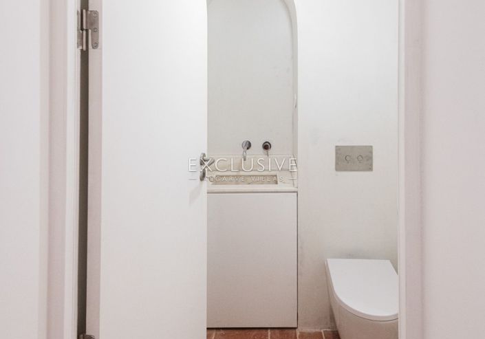 Image No.7-1 Bed Townhouse for sale